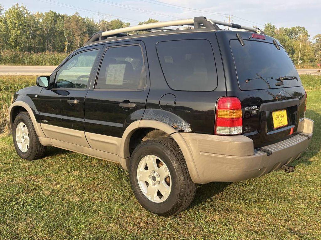 used 2002 Ford Escape car, priced at $4,000