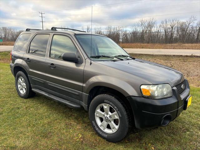 used 2006 Ford Escape car, priced at $4,000