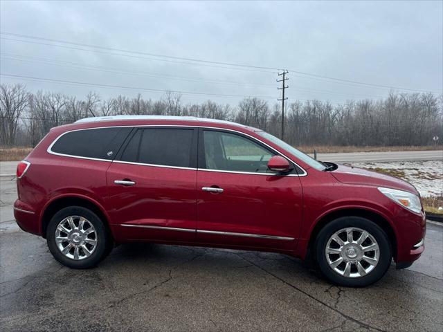 used 2014 Buick Enclave car, priced at $7,000