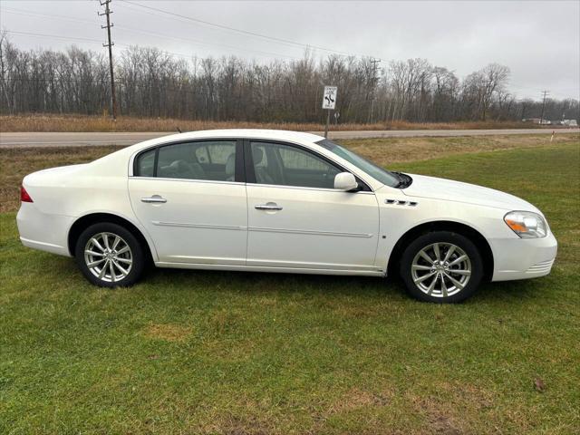 used 2007 Buick Lucerne car, priced at $4,000