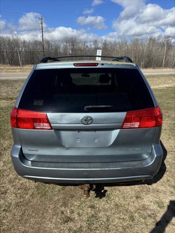 used 2004 Toyota Sienna car, priced at $4,000