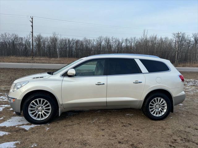 used 2010 Buick Enclave car, priced at $8,000