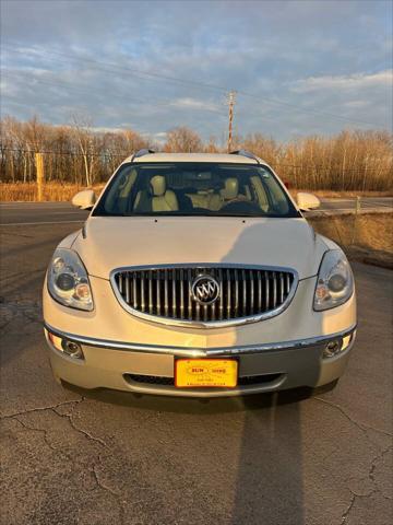 used 2010 Buick Enclave car, priced at $8,000