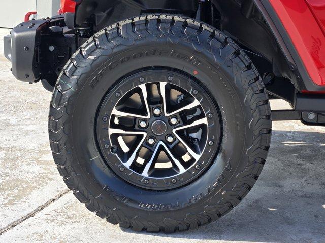 new 2025 Jeep Wrangler car, priced at $62,760