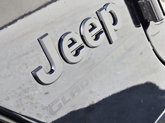 new 2025 Jeep Gladiator car, priced at $49,105