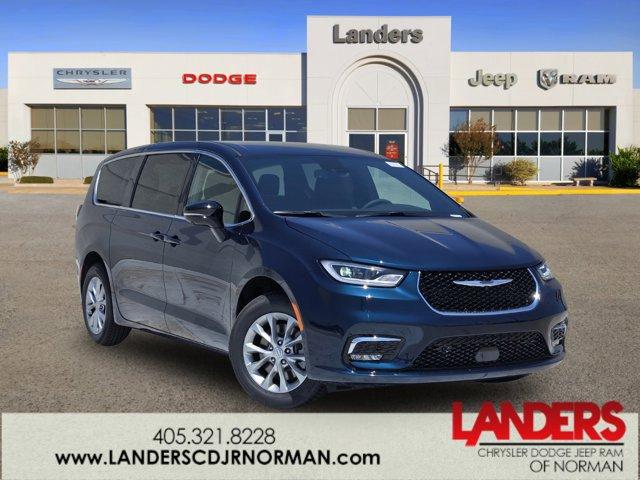 new 2025 Chrysler Pacifica car, priced at $46,248