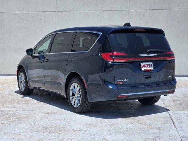 new 2025 Chrysler Pacifica car, priced at $46,248