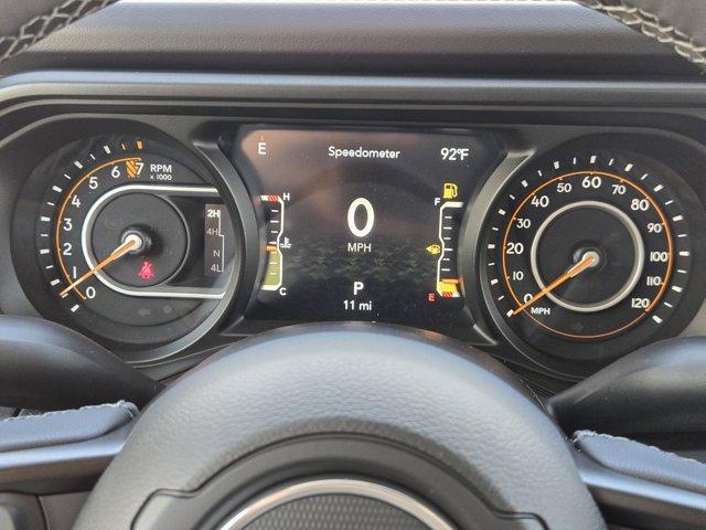 new 2025 Jeep Gladiator car, priced at $49,917