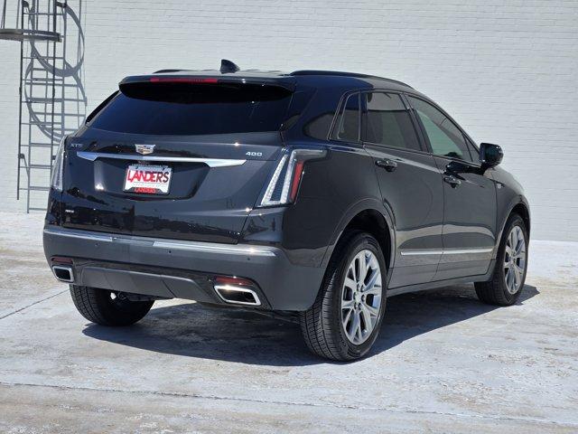 used 2020 Cadillac XT5 car, priced at $28,000