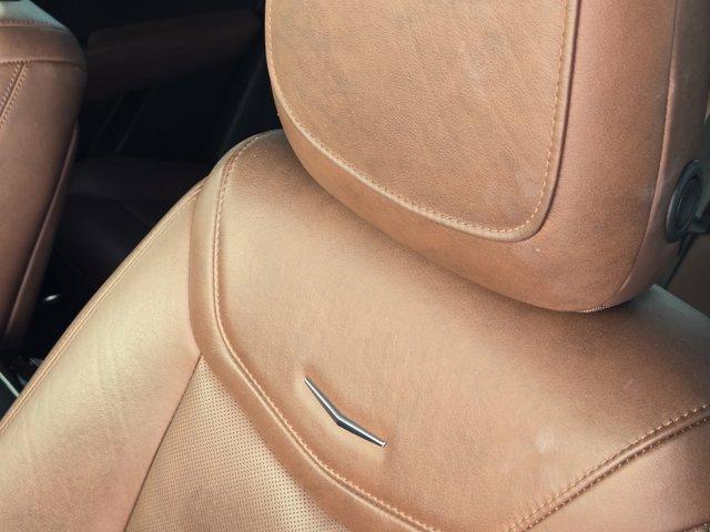 used 2020 Cadillac XT5 car, priced at $28,000