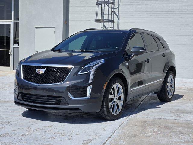 used 2020 Cadillac XT5 car, priced at $28,000