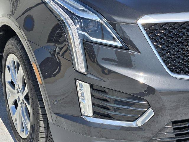 used 2020 Cadillac XT5 car, priced at $28,000