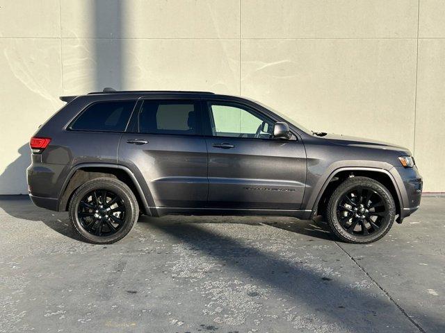 used 2017 Jeep Grand Cherokee car, priced at $16,250