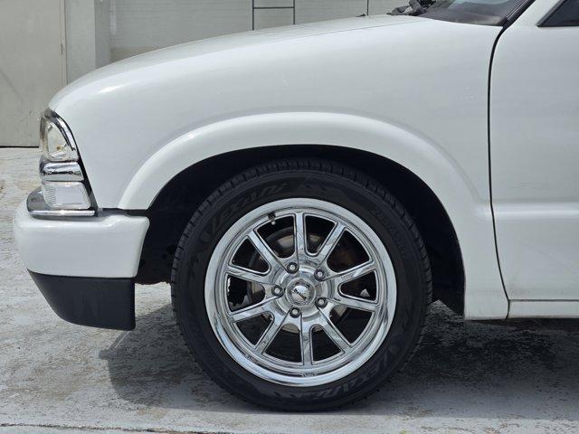 used 2003 Chevrolet S-10 car, priced at $8,500