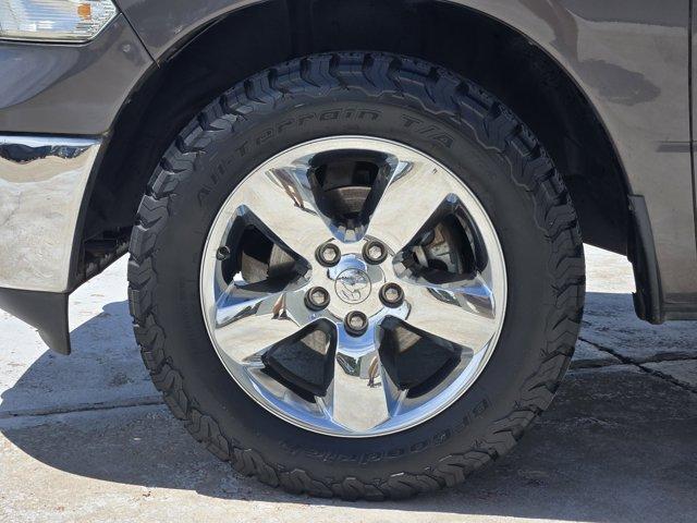 used 2019 Ram 1500 Classic car, priced at $18,000