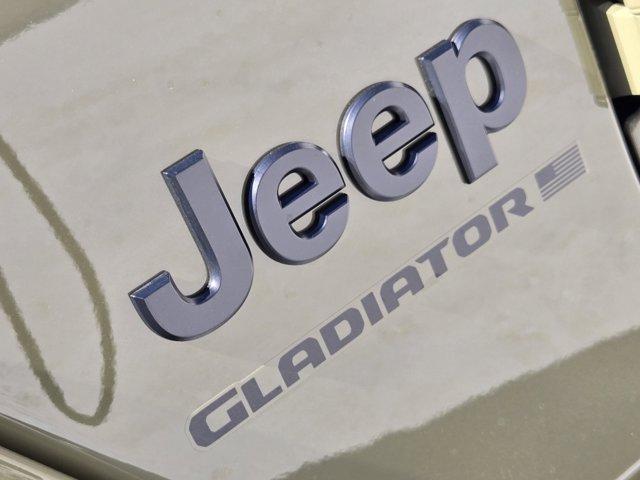 new 2025 Jeep Gladiator car, priced at $50,136