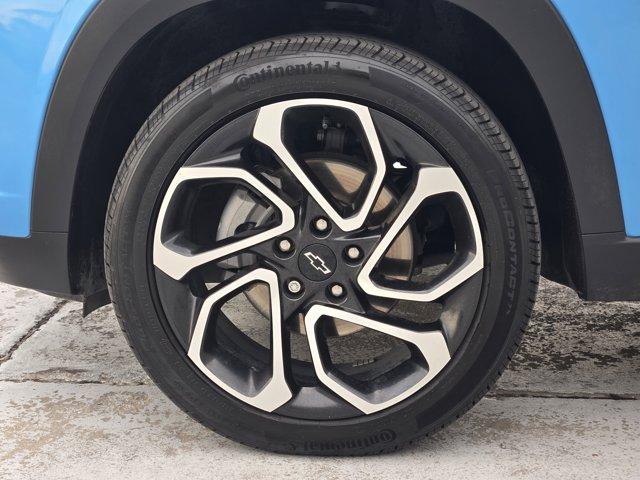used 2025 Chevrolet Trax car, priced at $25,900
