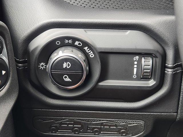 new 2025 Jeep Gladiator car, priced at $56,515