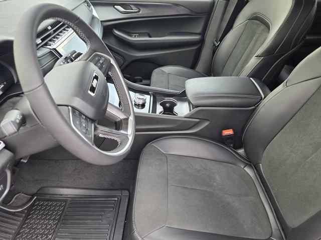 new 2025 Jeep Grand Cherokee car, priced at $47,370
