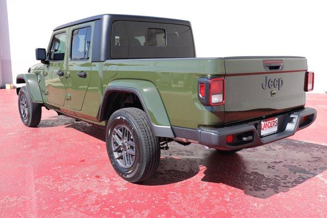 new 2024 Jeep Gladiator car, priced at $41,684