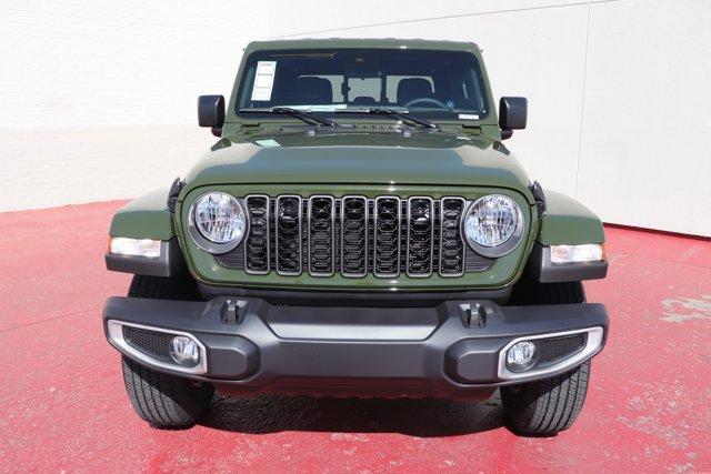 new 2024 Jeep Gladiator car, priced at $41,684