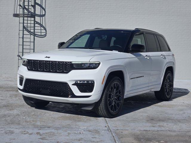 new 2025 Jeep Grand Cherokee car, priced at $56,735