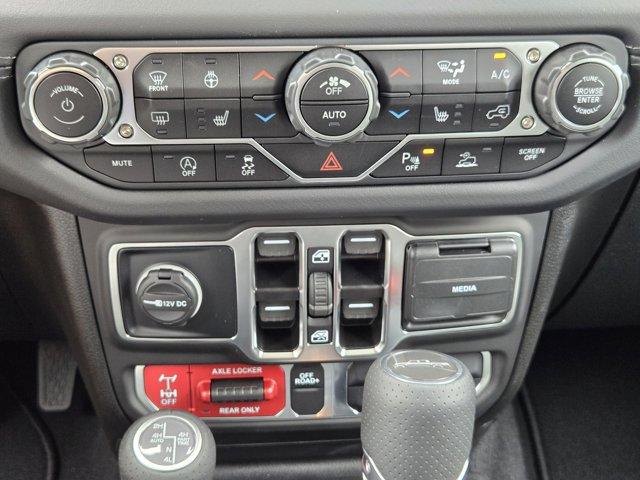 new 2025 Jeep Gladiator car, priced at $53,122