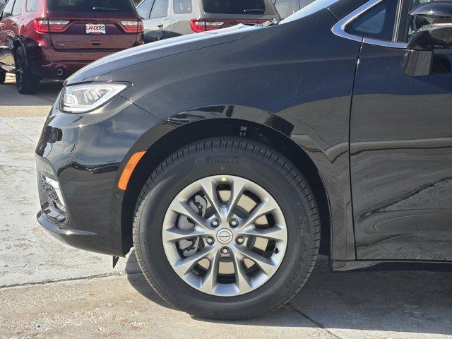 new 2026 Chrysler Pacifica car, priced at $52,725