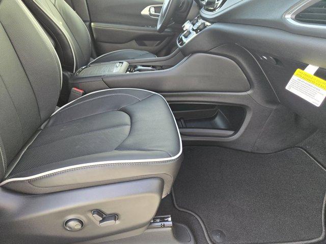 new 2026 Chrysler Pacifica car, priced at $52,725