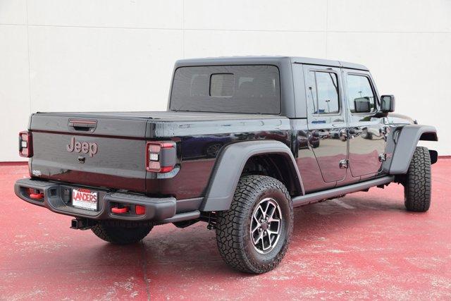 new 2024 Jeep Gladiator car, priced at $44,684