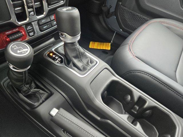 new 2025 Jeep Wrangler car, priced at $60,802