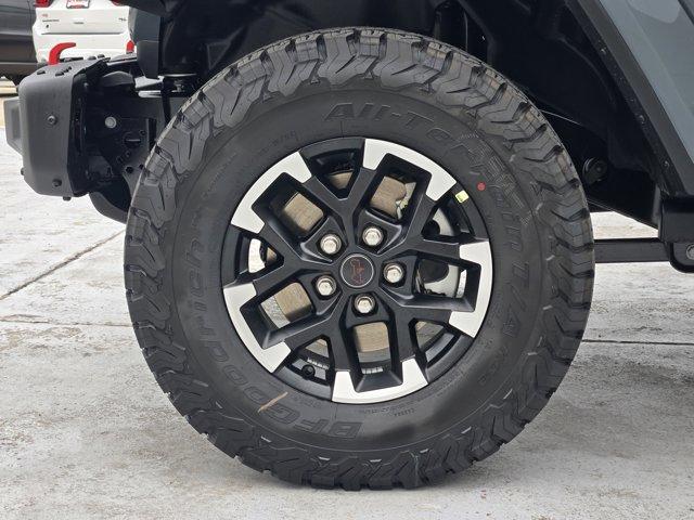 new 2025 Jeep Wrangler car, priced at $60,802