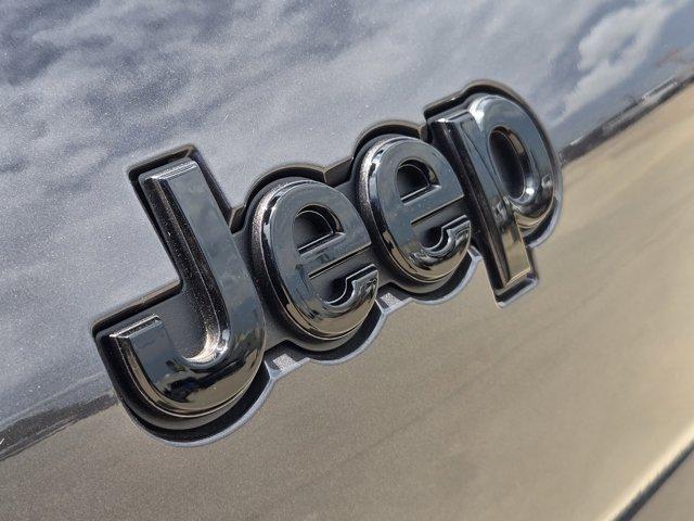 new 2025 Jeep Grand Cherokee L car, priced at $45,212
