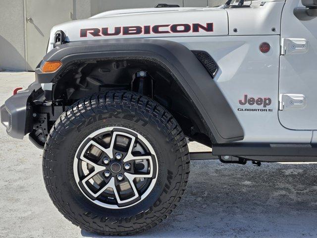 new 2025 Jeep Gladiator car, priced at $52,564