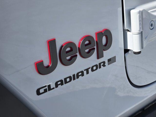 new 2025 Jeep Gladiator car, priced at $52,564