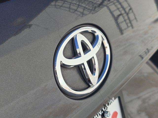 used 2022 Toyota Highlander car, priced at $34,000