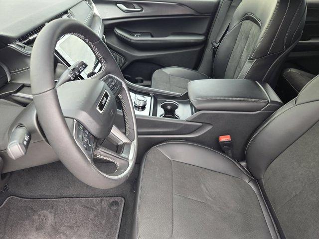 new 2025 Jeep Grand Cherokee L car, priced at $44,617