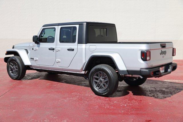 new 2024 Jeep Gladiator car, priced at $41,630