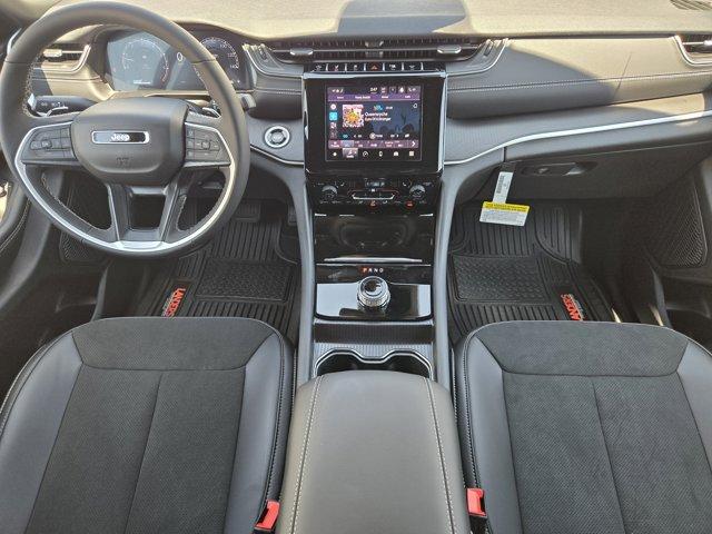 new 2025 Jeep Grand Cherokee car, priced at $47,370
