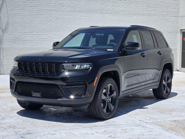 new 2025 Jeep Grand Cherokee car, priced at $47,370