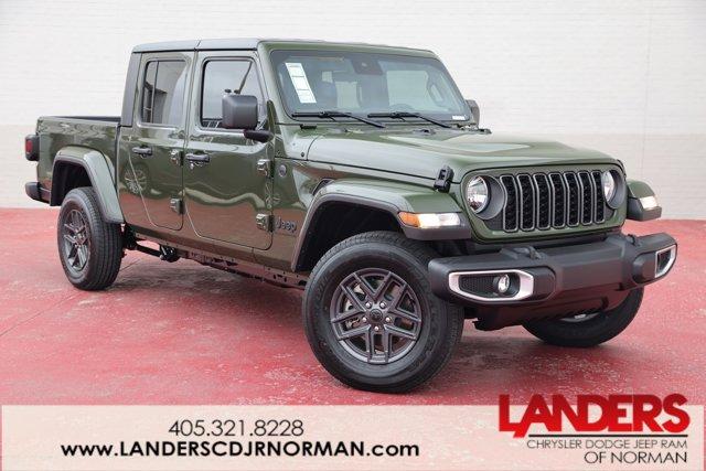 new 2024 Jeep Gladiator car, priced at $41,285
