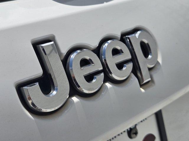 used 2016 Jeep Grand Cherokee car, priced at $13,585