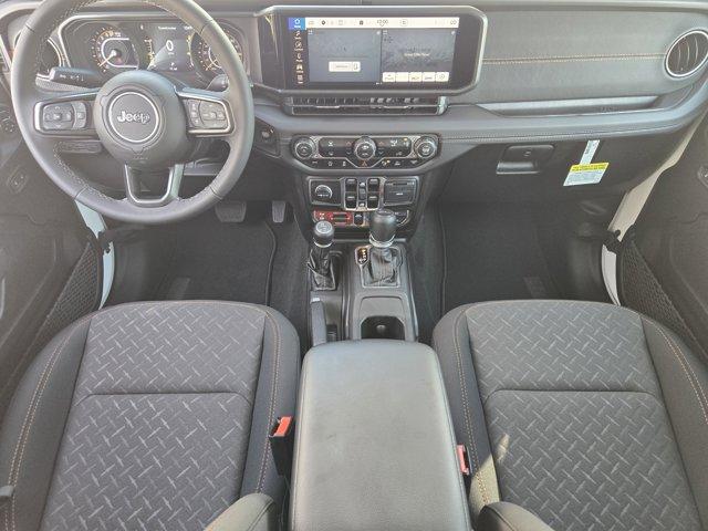 new 2025 Jeep Gladiator car, priced at $50,685
