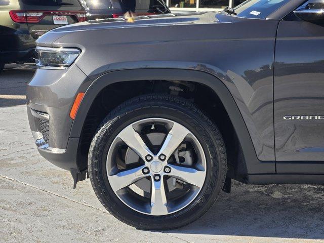 used 2021 Jeep Grand Cherokee L car, priced at $20,599