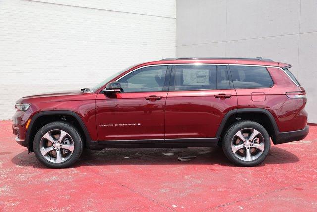 new 2024 Jeep Grand Cherokee L car, priced at $53,859