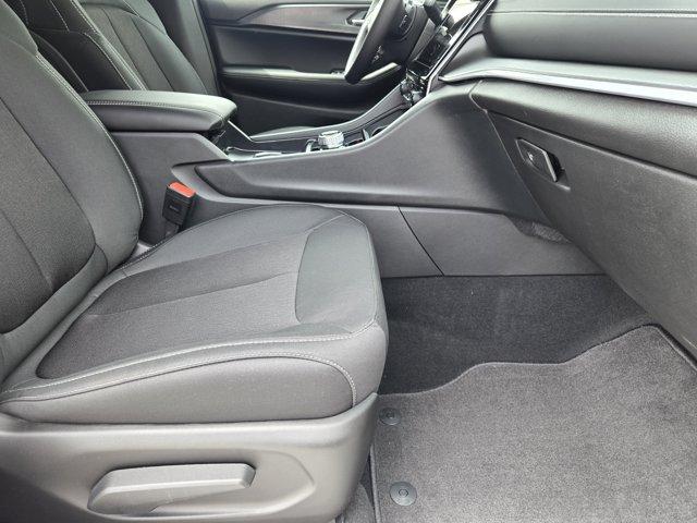new 2025 Jeep Grand Cherokee car, priced at $34,320