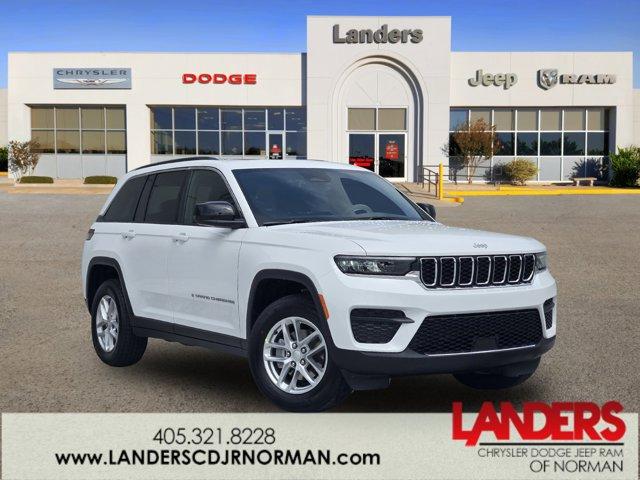 new 2025 Jeep Grand Cherokee car, priced at $36,320