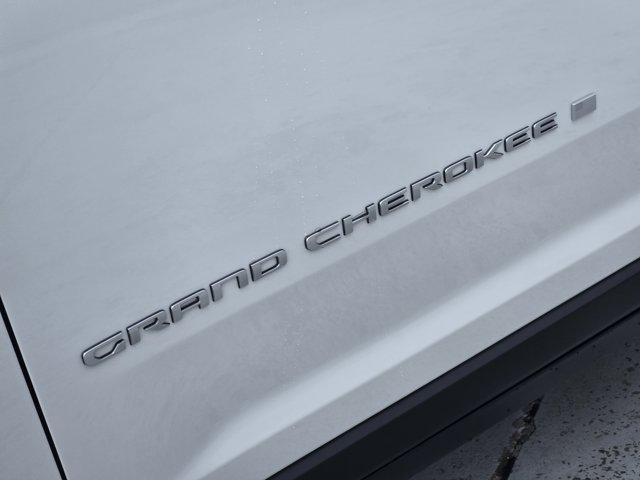 new 2025 Jeep Grand Cherokee car, priced at $34,320