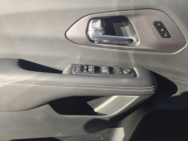 new 2026 Chrysler Pacifica car, priced at $45,610