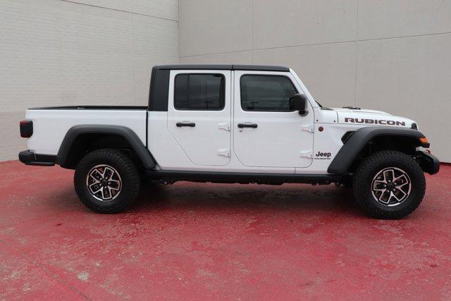 new 2024 Jeep Gladiator car, priced at $50,359